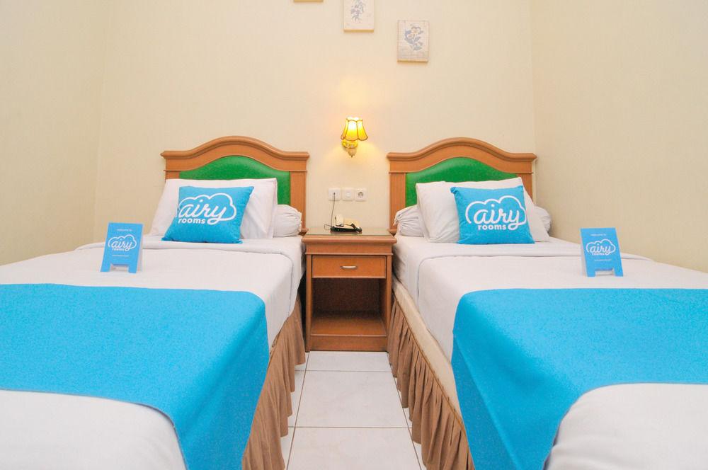 Hotel Maricaya Makassar Exterior photo